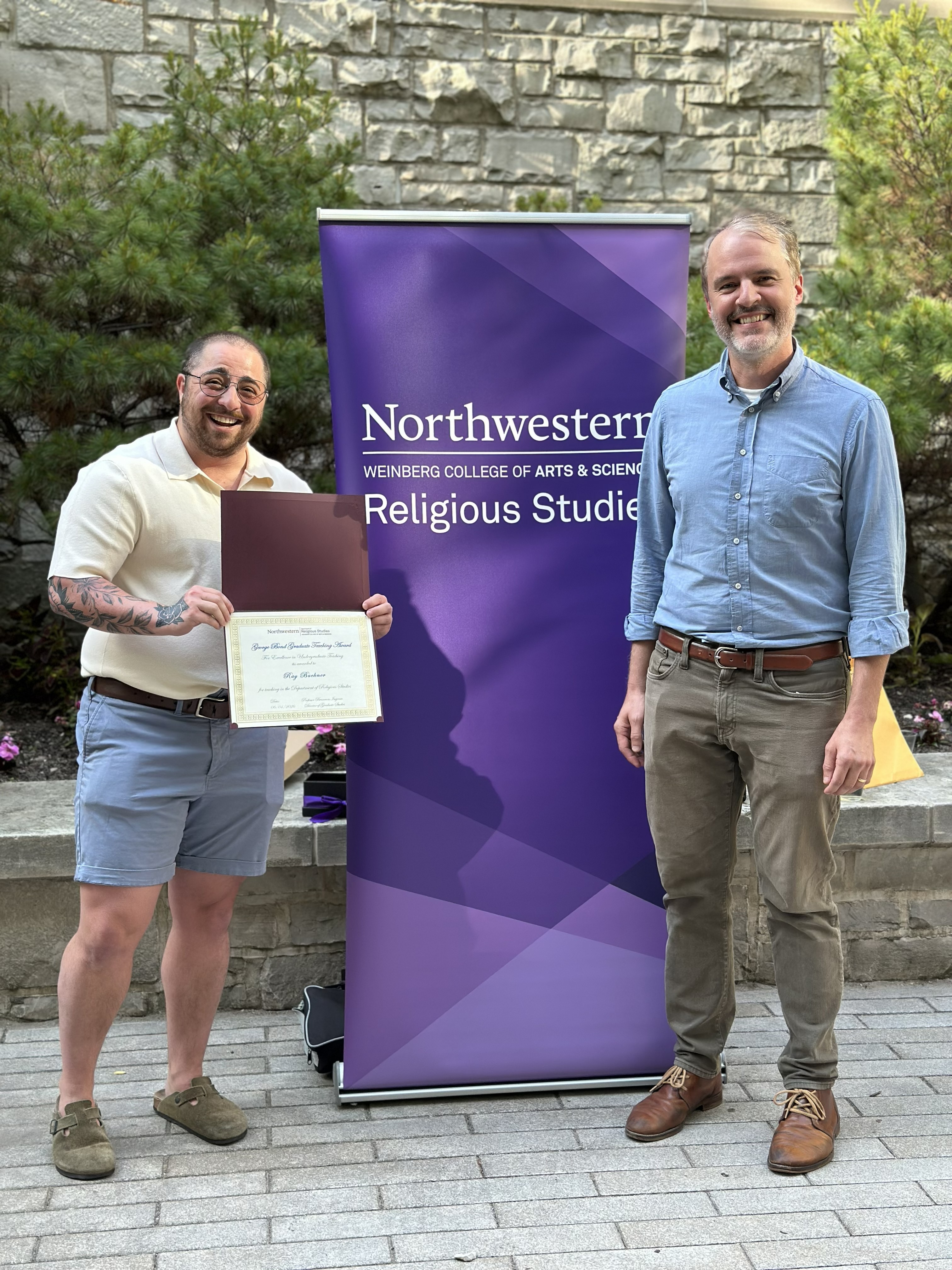 ray buckner receives george bond teaching award